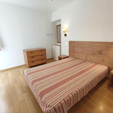 Pat 83, T2, Centre Luchon, Wifi, Casier A Skis, 4 Personnes Bagnères-de-Luchon Esterno foto